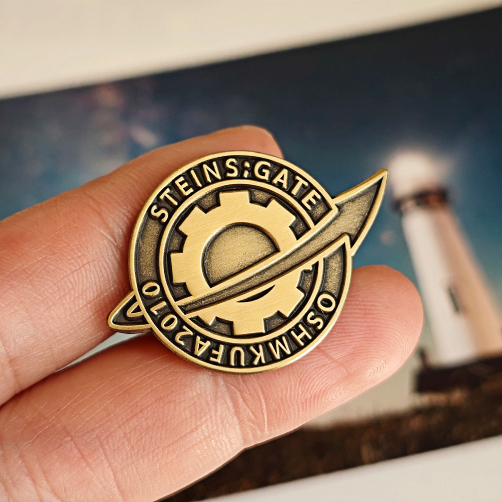 Steins;Gate Pin Anime Merchand - Anime Merchandise Logo avaliação e preço